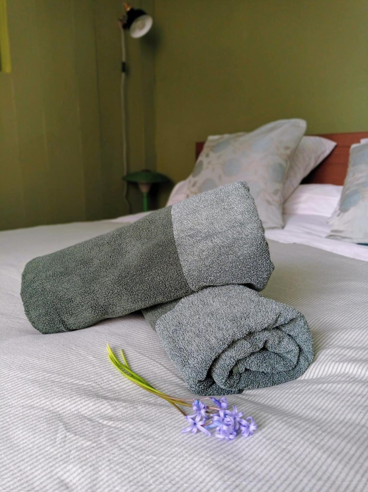 La Fontaine Bed & Breakfast Bargeme Bilik gambar